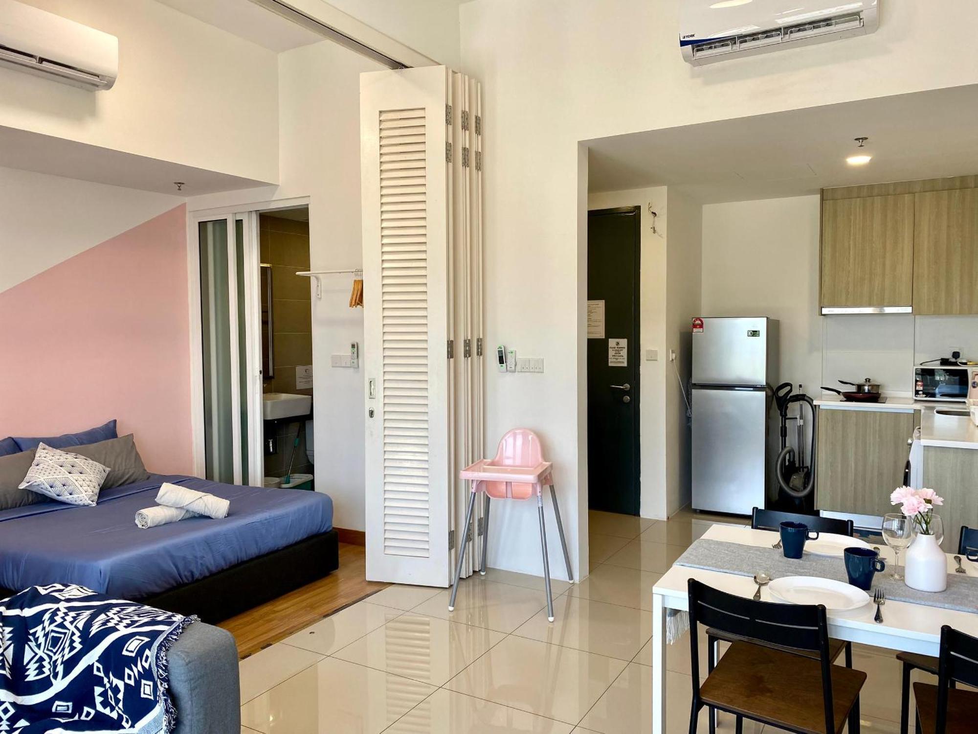 Tropicana 218 Macalister Sea & City View By Staycation Homestay جورج تاون المظهر الخارجي الصورة